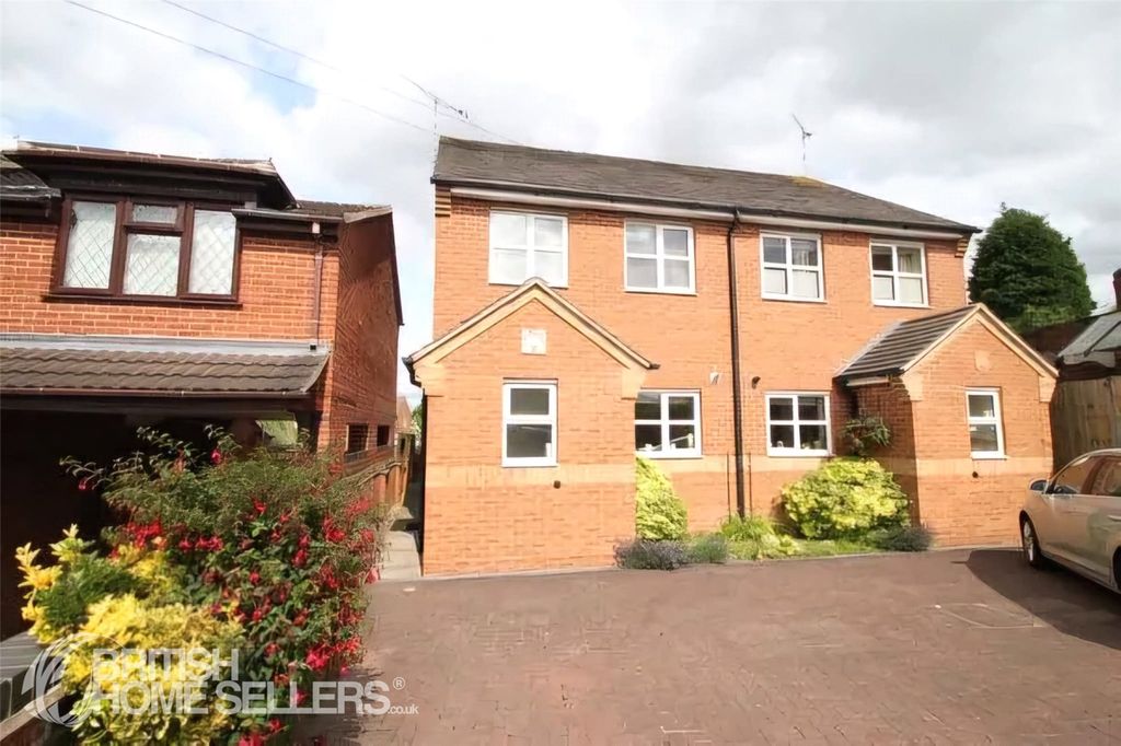 Property photo 1 of 15 Picture No. 10