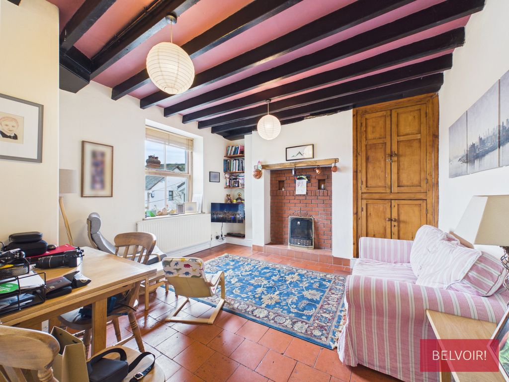 Property photo 3 of 19