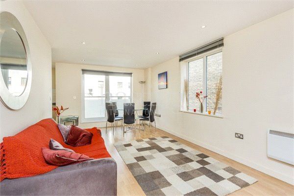 Property photo 3 of 9