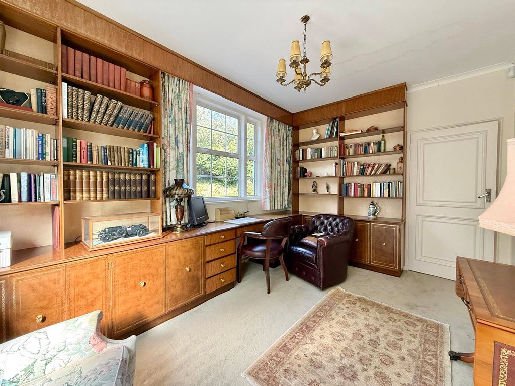 Additional image 24 of 5 bed detached house for saleUpper Carlisle Road, Meads, Eastbourne BN20