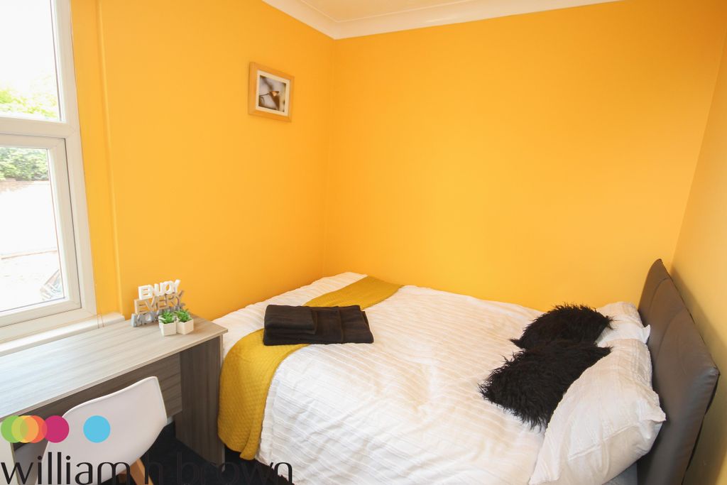 Property photo 2 of 10 Image