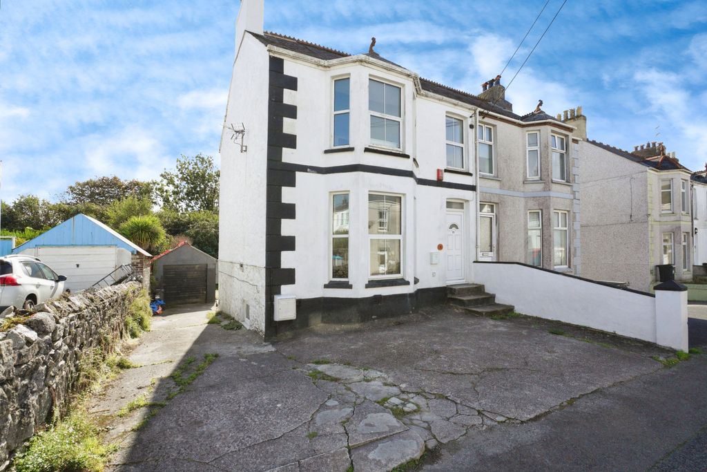 Property photo 1 of 20