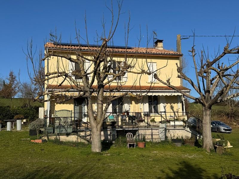 Property photo 3 of 16 Photo 3