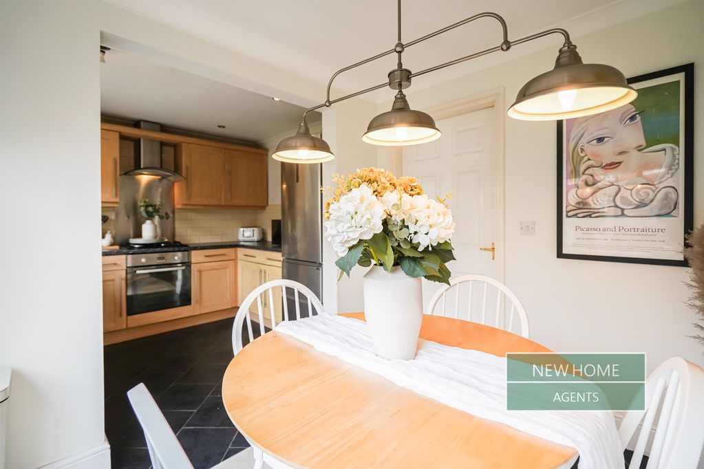 Property photo 3 of 30 Photo 10