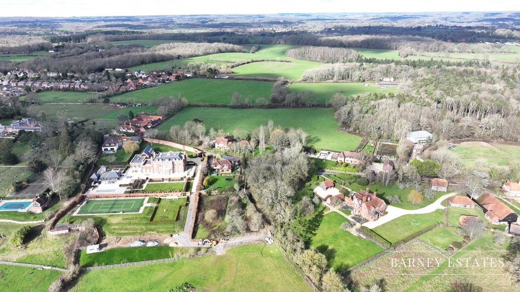 Property photo 3 of 3 Photo 4