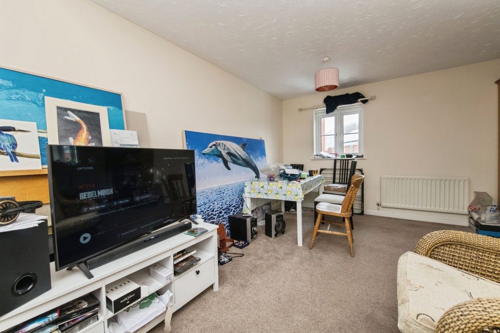 Property photo 3 of 10 Pbox-Img.Jpg