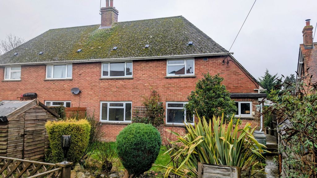 Property photo 2 of 9