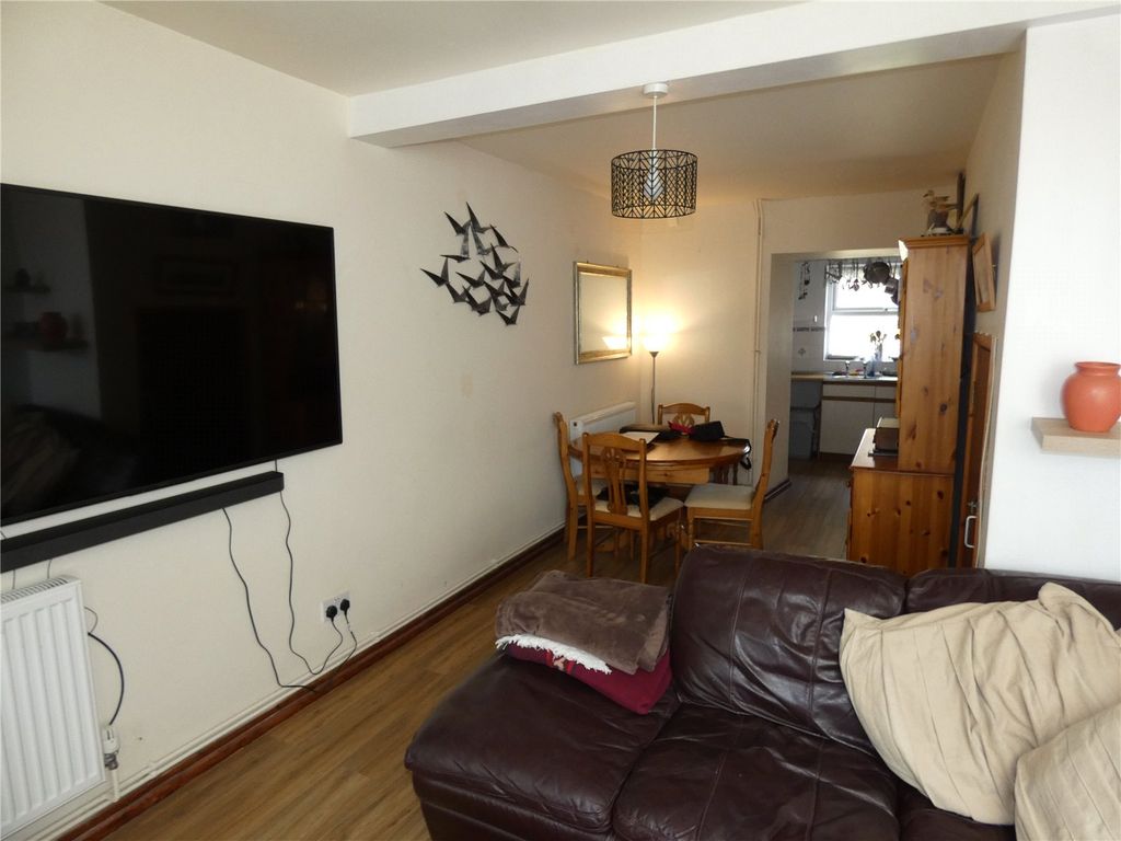 Property photo 3 of 12 Picture No. 06