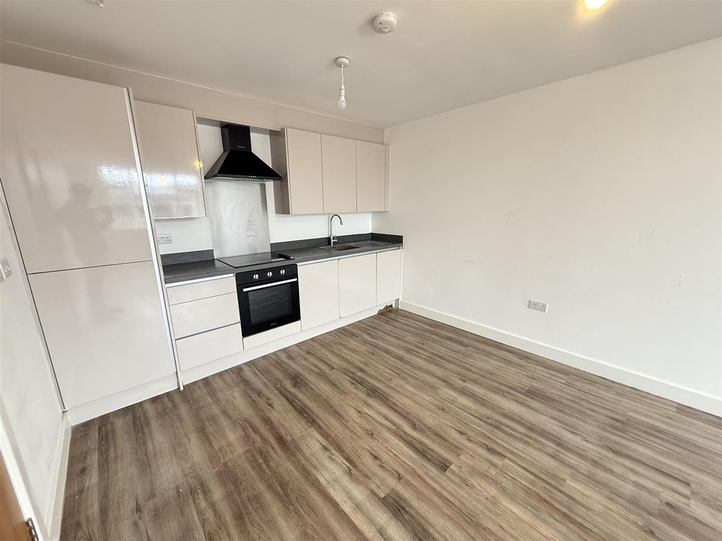 Property photo 2 of 7 Photo 08-05-2025, 11 36 54 Am.Jpg