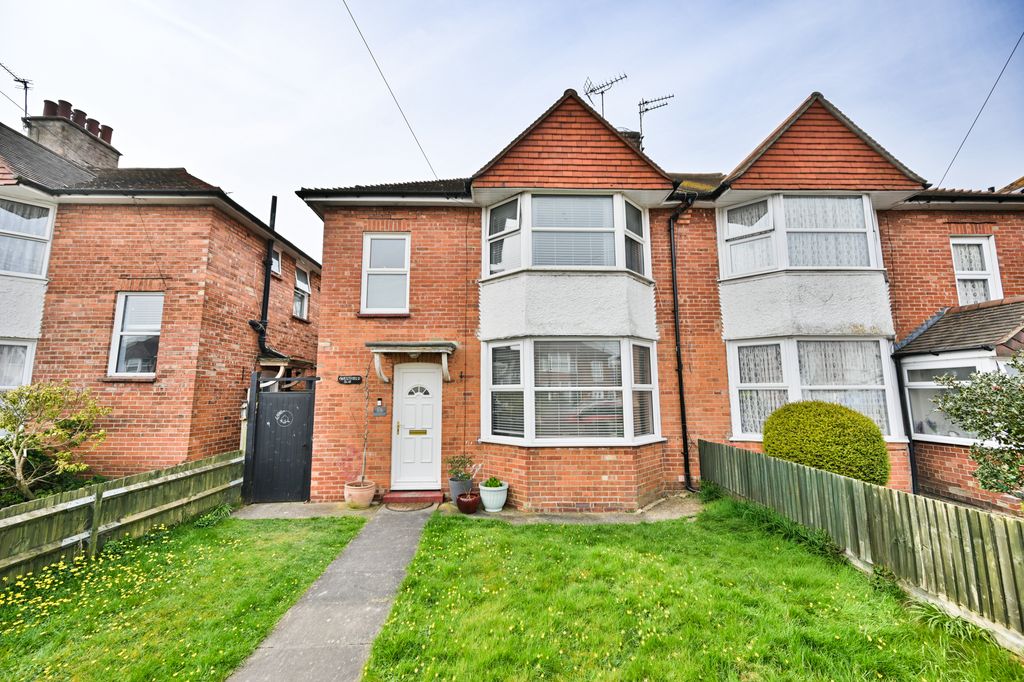 Property photo 1 of 38