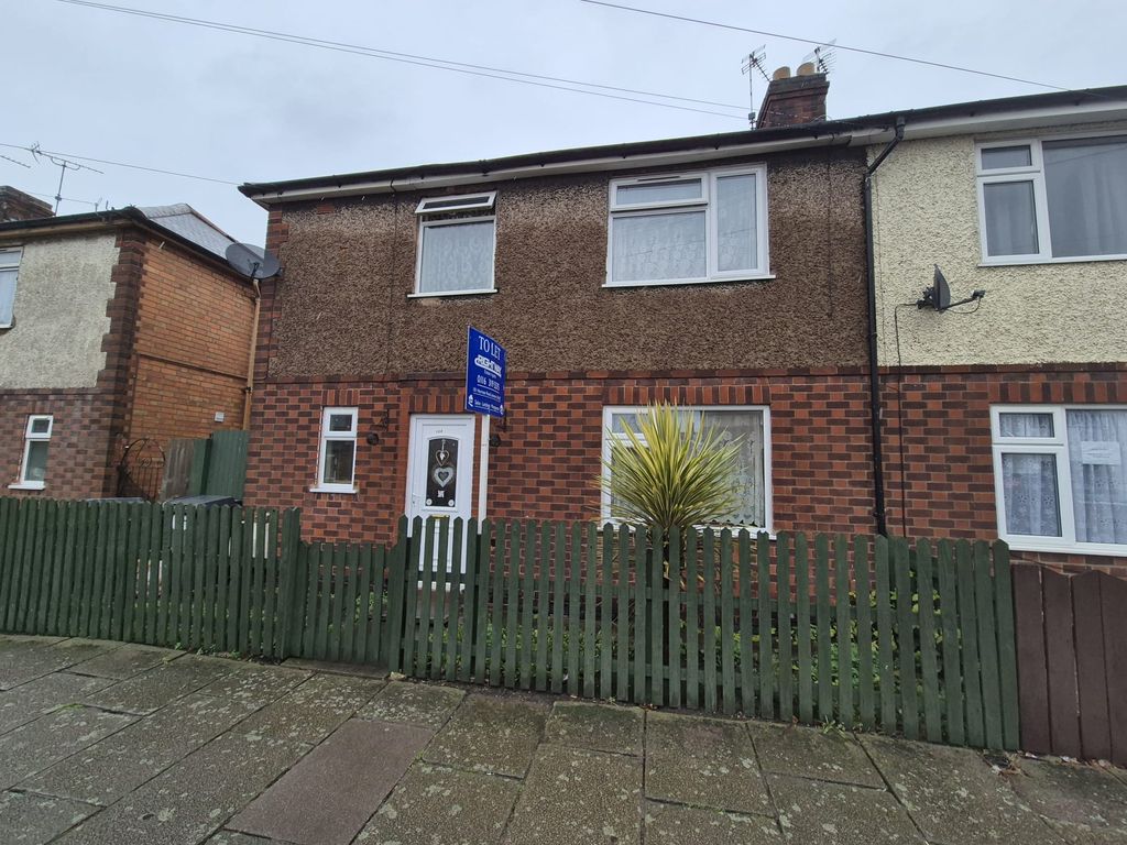 Property photo 1 of 7 Frontage