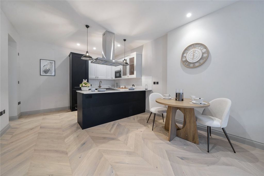 Property photo 3 of 20 Picture No. 09