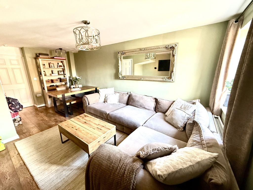 Property photo 2 of 9 Img_9810
