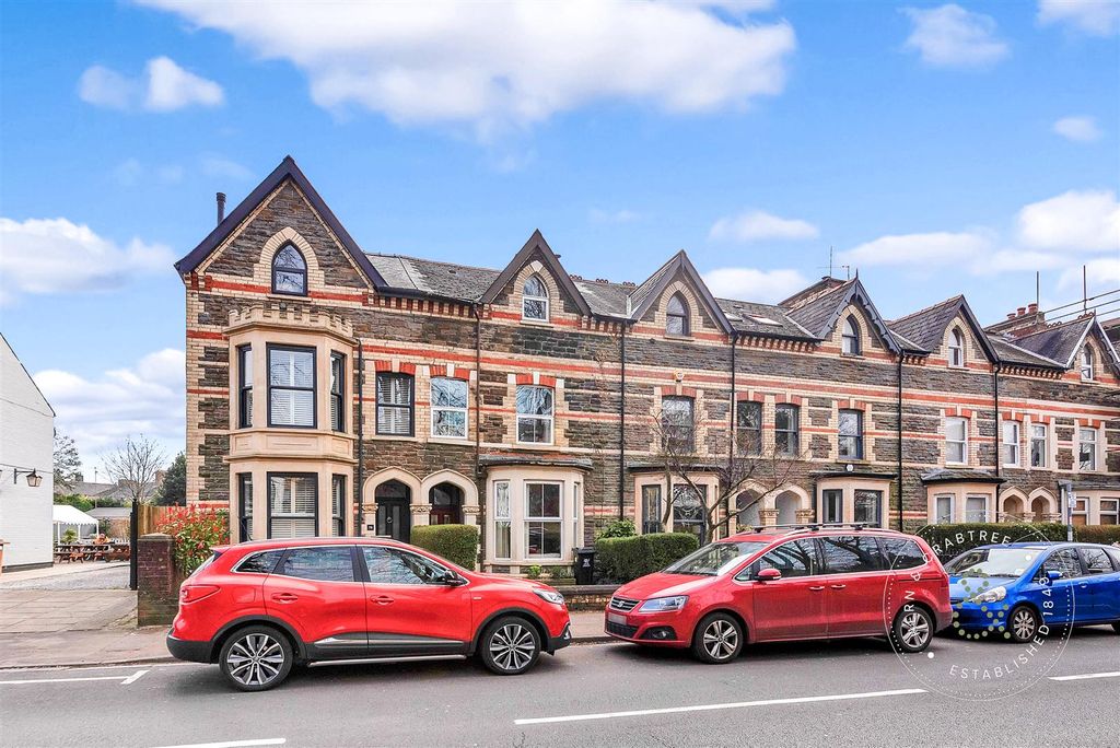 Property photo 1 of 31 Romilly-Crescent-32.Jpg