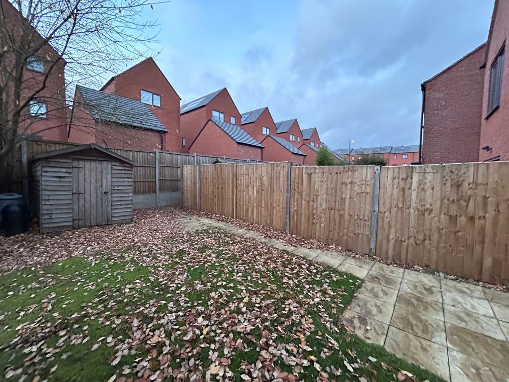 Property photo 2 of 10 Picture No. 03