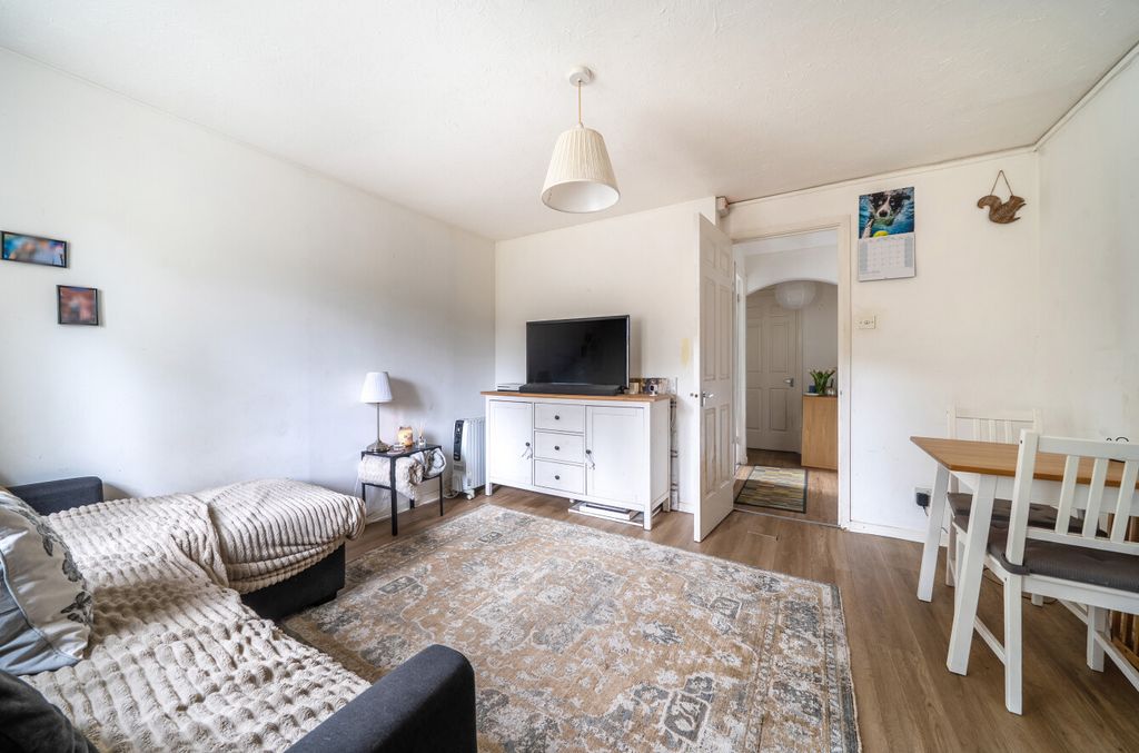 Property photo 2 of 11 1404014-10-6978Ac...