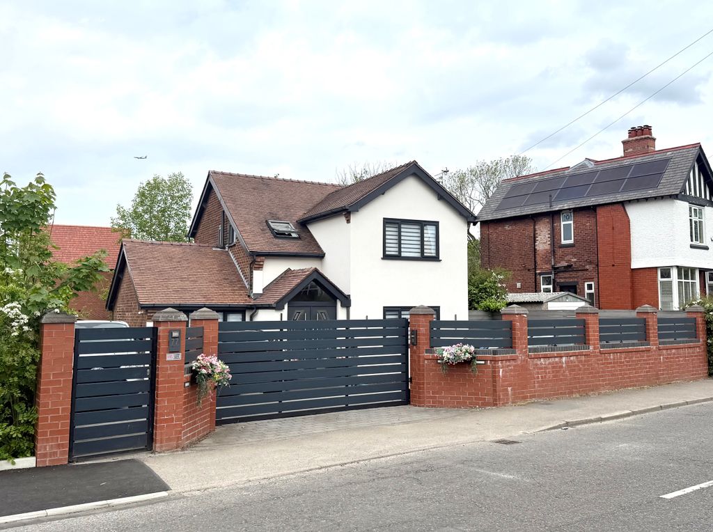 Property photo 2 of 35 Img_3583