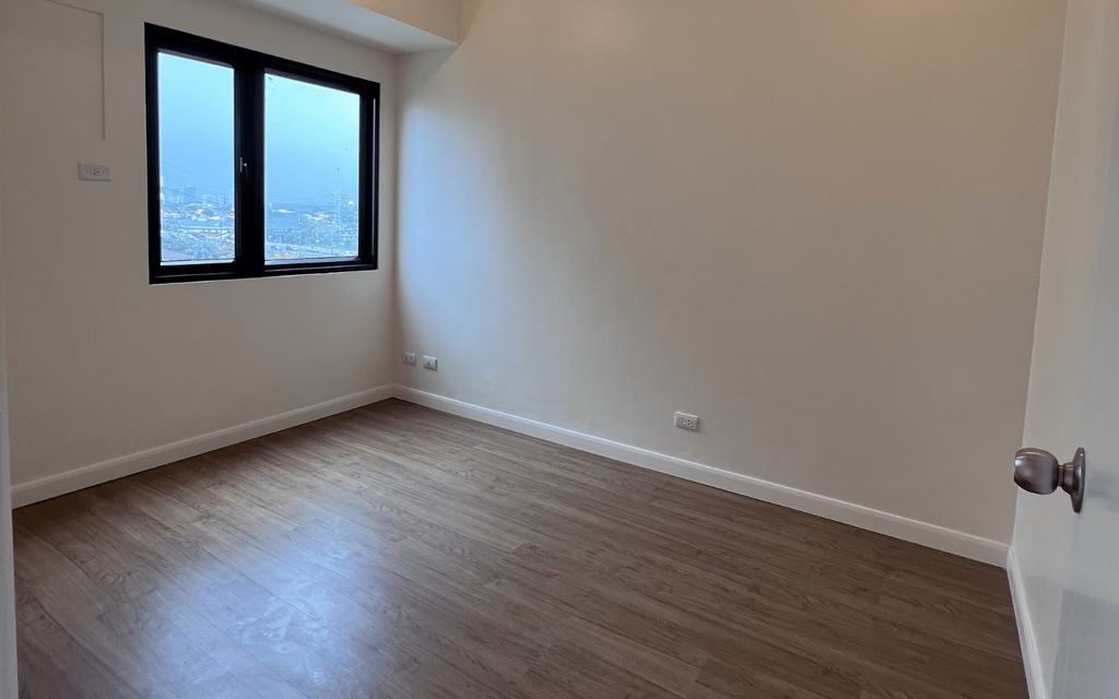 Property photo 2 of 3
