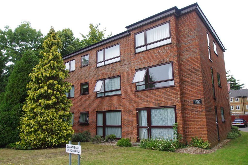 Property photo 2 of 5