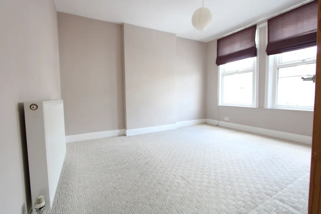 Property photo 1 of 1