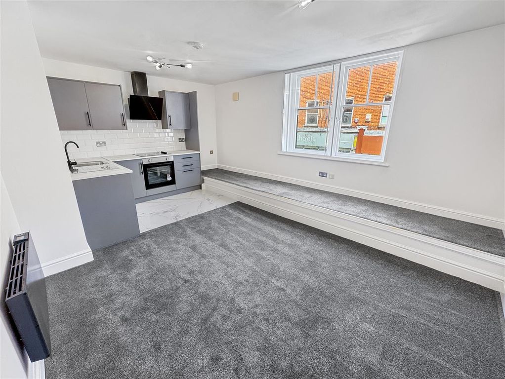 Property photo 2 of 7 7B1d15dcc5ba2E737c0694403955cc96F5870Daf.Jpg