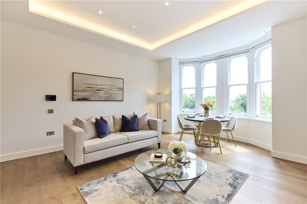 Property photo 1 of 17 Reception Room