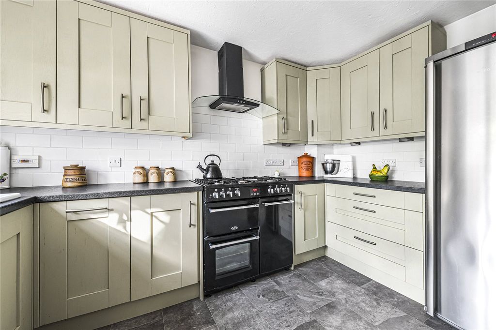 Property photo 3 of 18 Picture No. 34