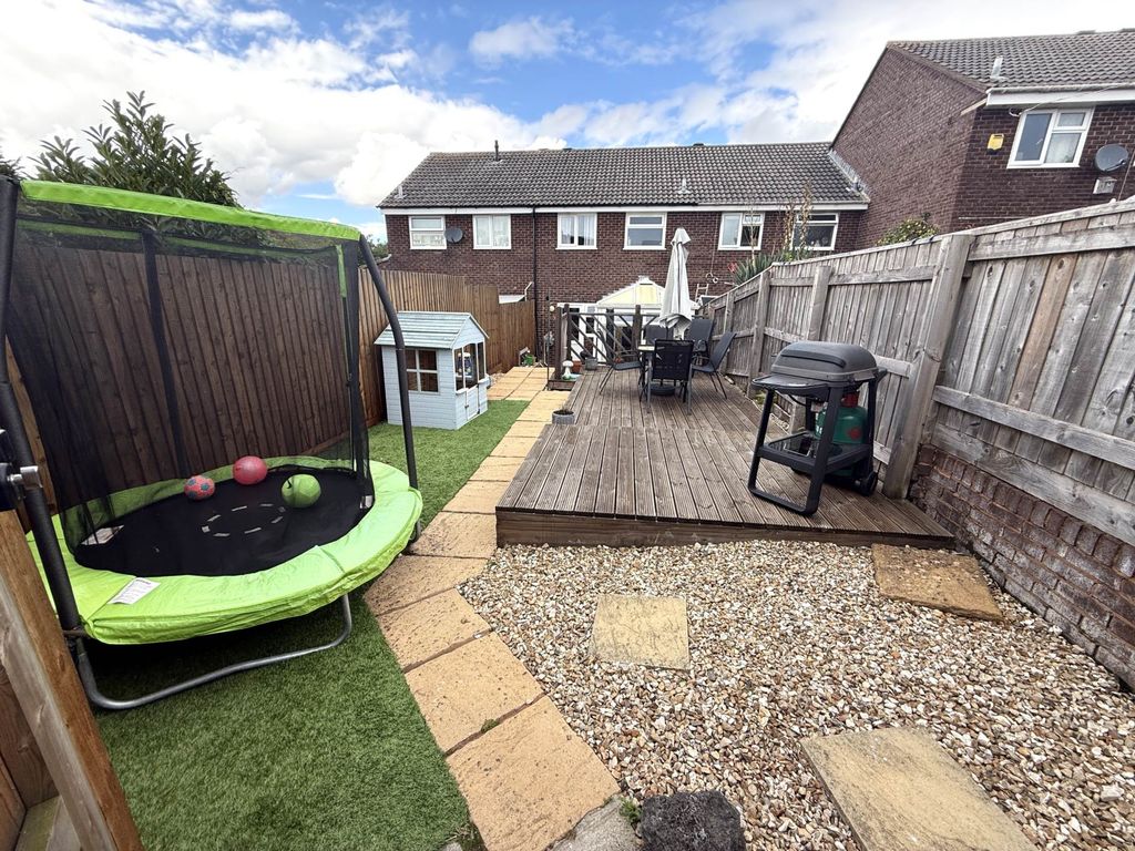 Property photo 3 of 16