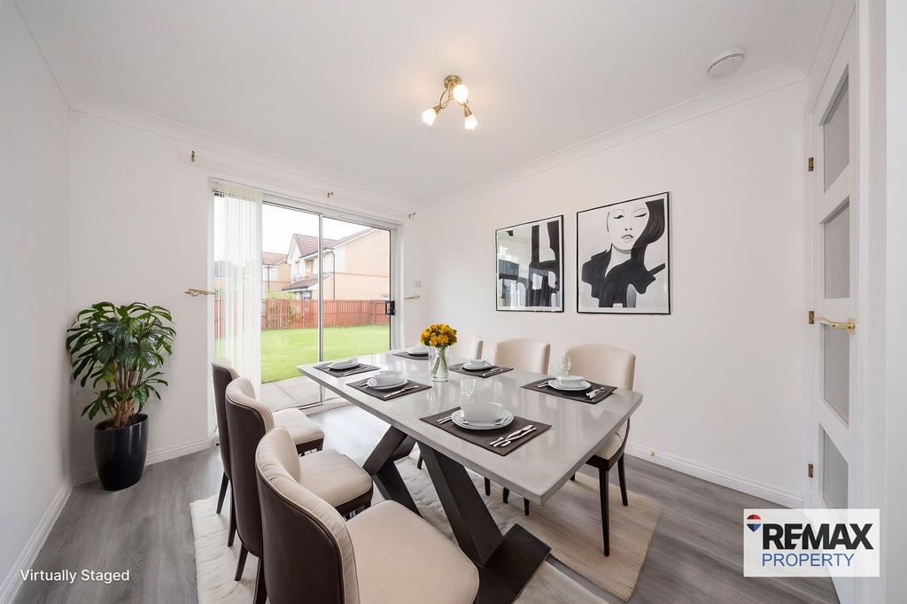 Property photo 3 of 45 Dining Room - Virtually Staged