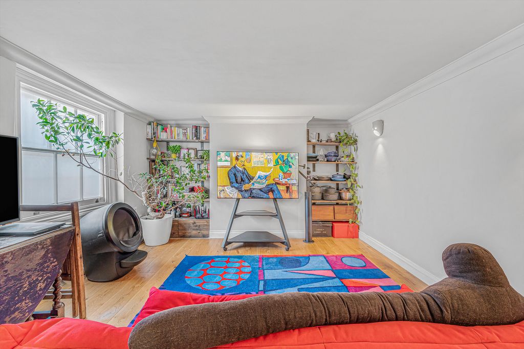 Property photo 2 of 10 Image