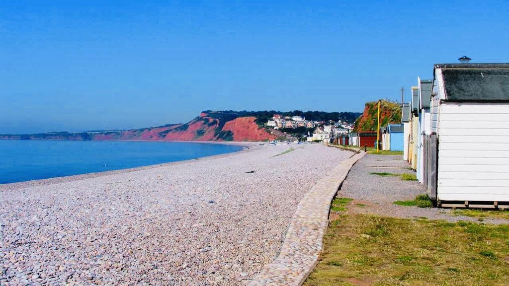 Property photo 2 of 41 Budleigh Salterton Beach