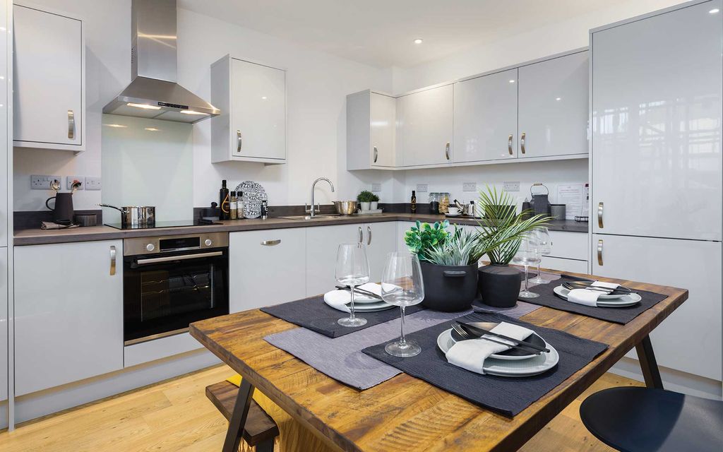 Property photo 2 of 7 Kitchen/Living/Diner