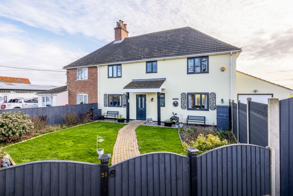 Property photo 1 of 31 51 Leamlands Lane (Lutton Marsh)-8