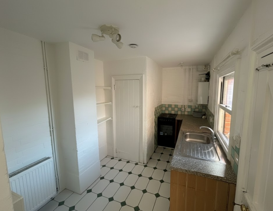 Property photo 3 of 6 Picture No. 70