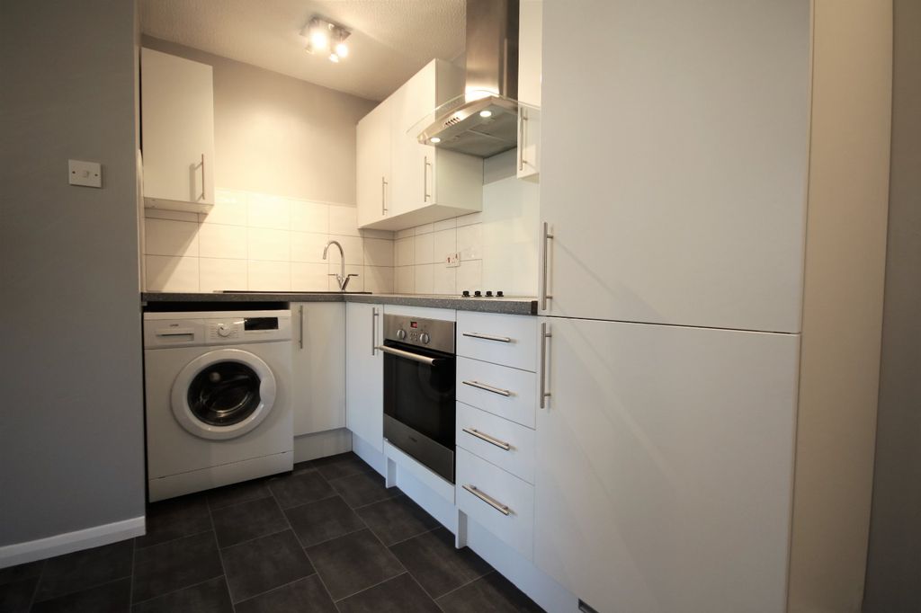 Property photo 3 of 6 Picture No. 07