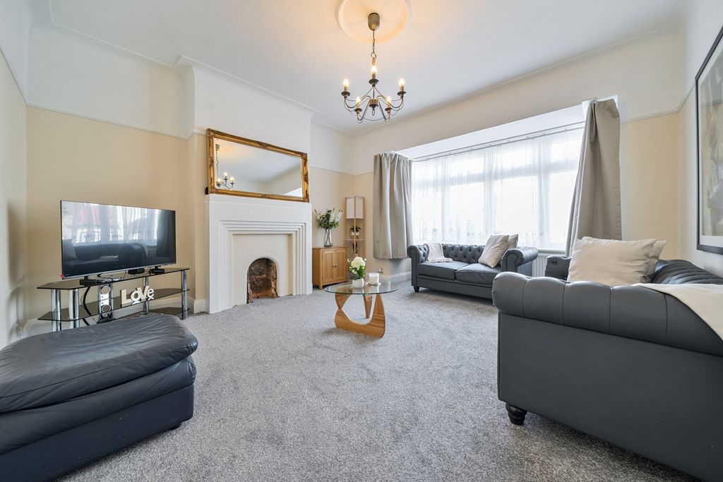 Property photo 2 of 24 1459987-56-6A1087...