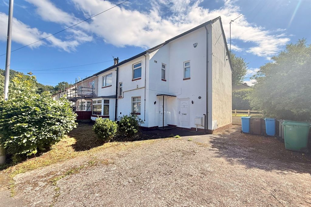 Property photo 1 of 11 (Main)