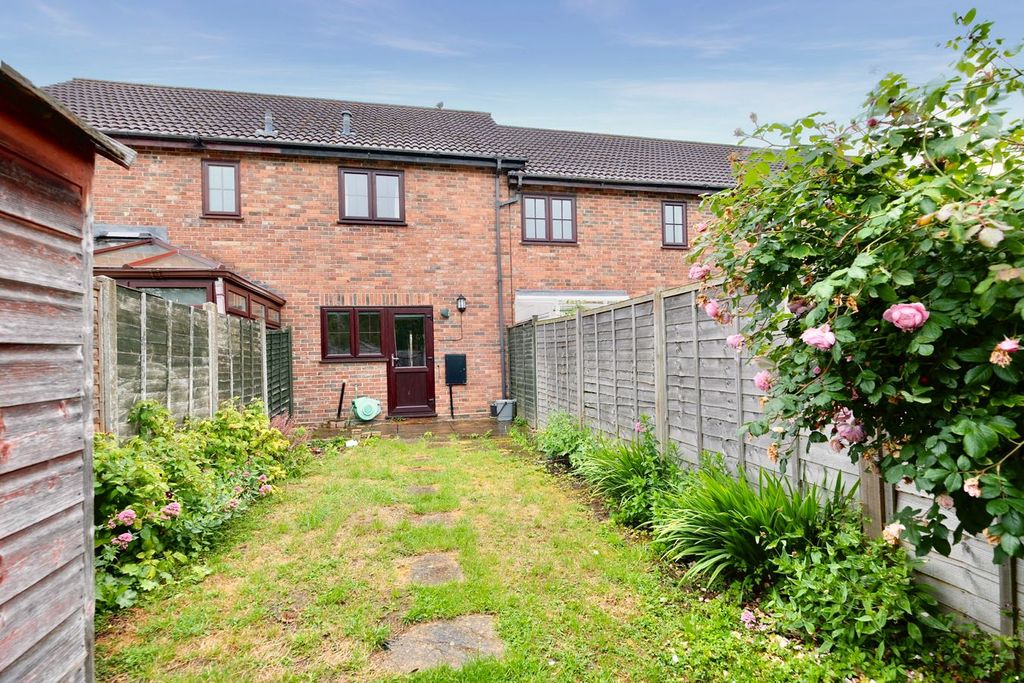 Property photo 3 of 12
