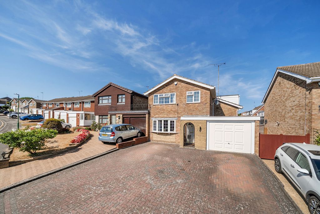 Property photo 1 of 24 1504153-1-6A7B353...