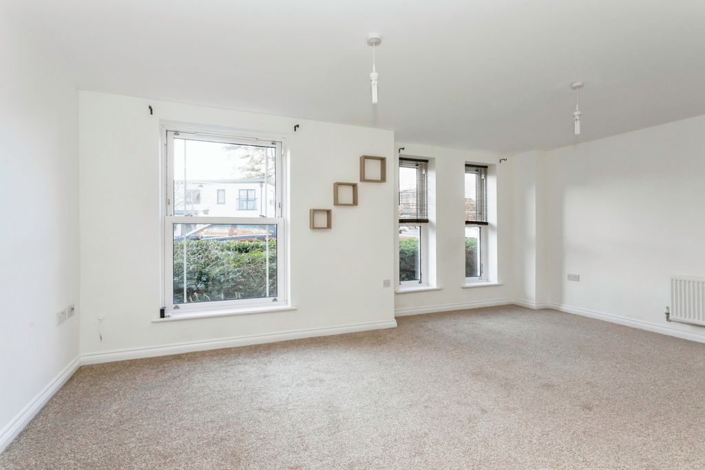 Property photo 3 of 15 Photography