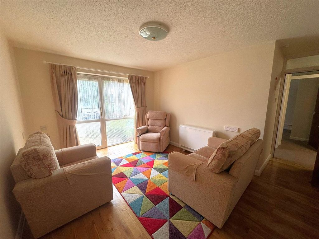 Property photo 2 of 8 Living Room.Jpg