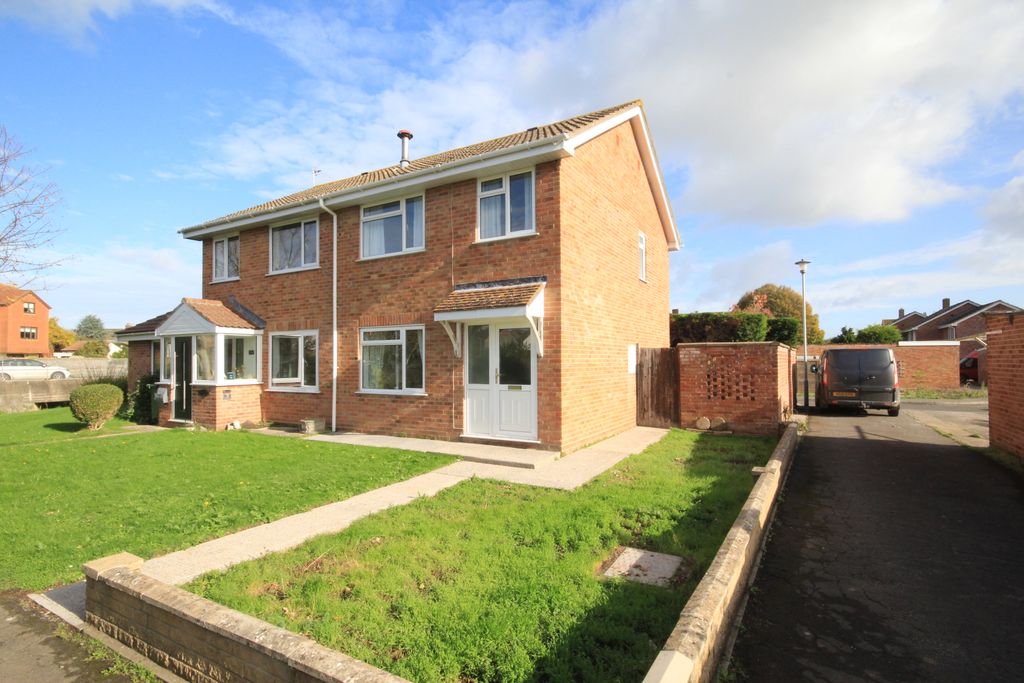 Property photo 1 of 14