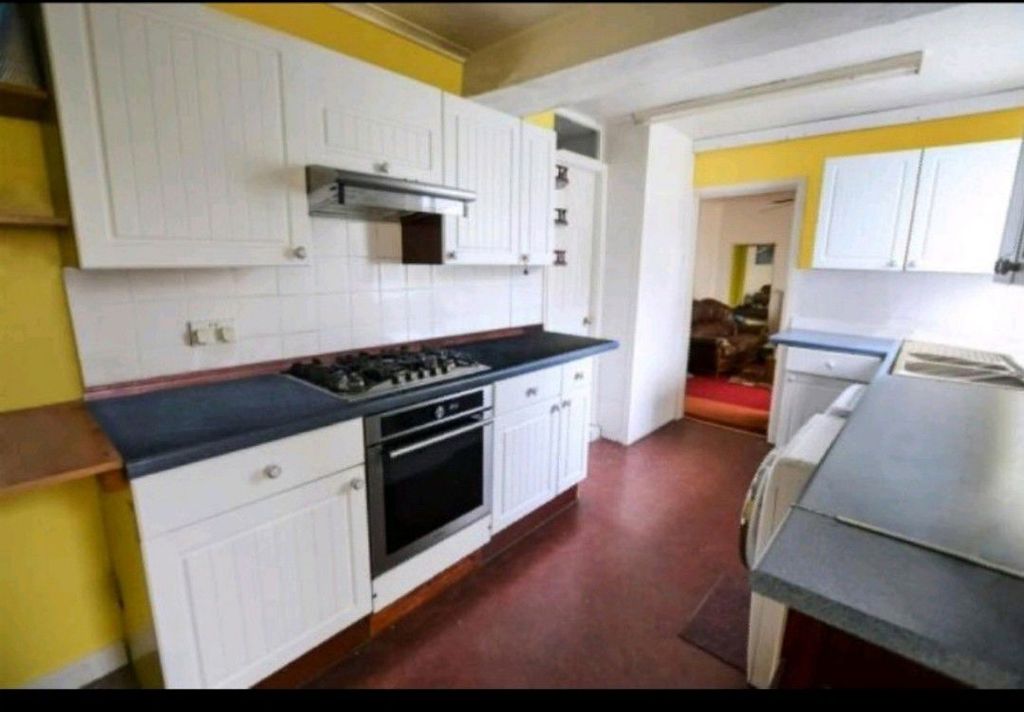 Property photo 1 of 24