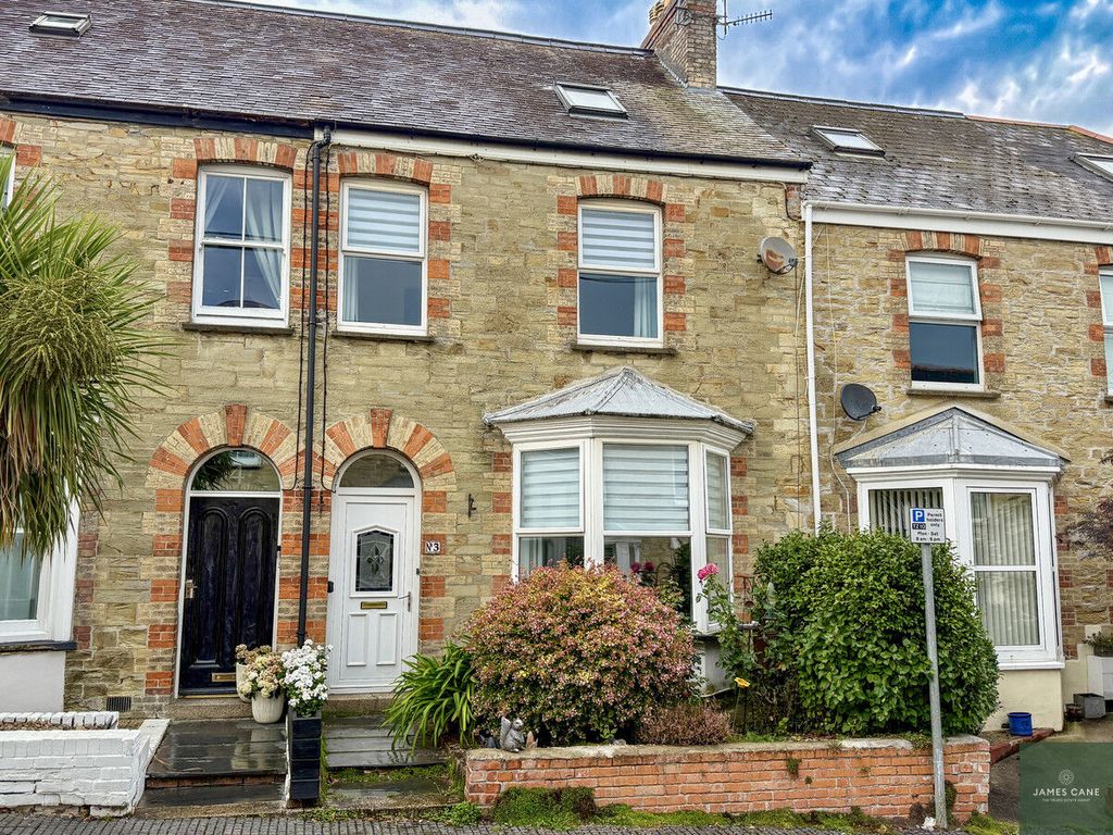Property photo 1 of 19