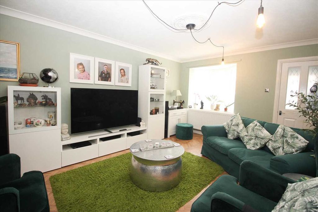 Property photo 3 of 13 Living Room