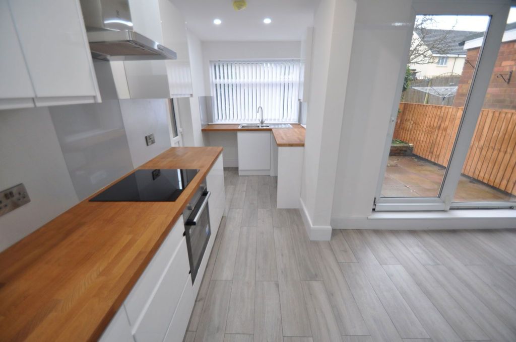 Property photo 3 of 29