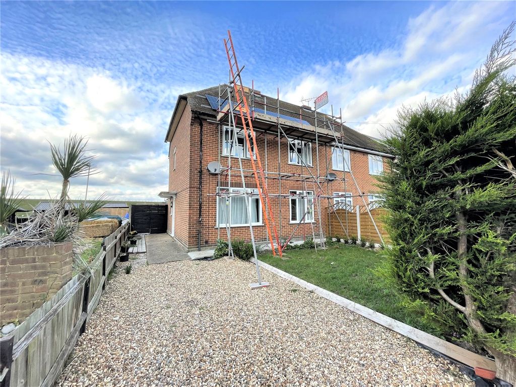 Property photo 1 of 10 Picture No. 01