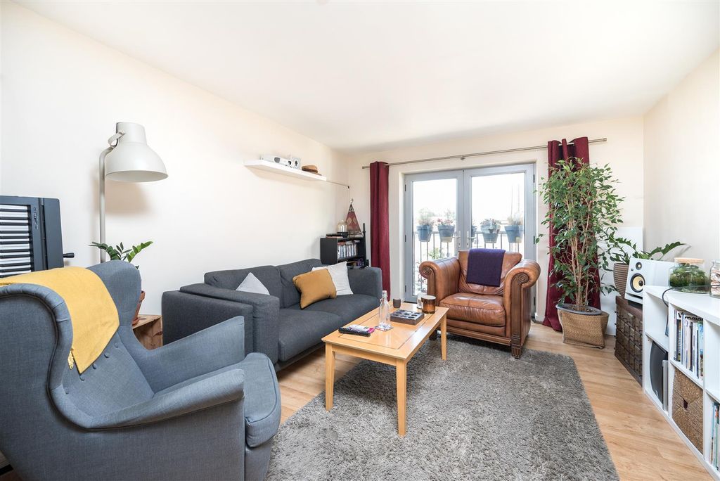 Property photo 1 of 12 P02.Jpg