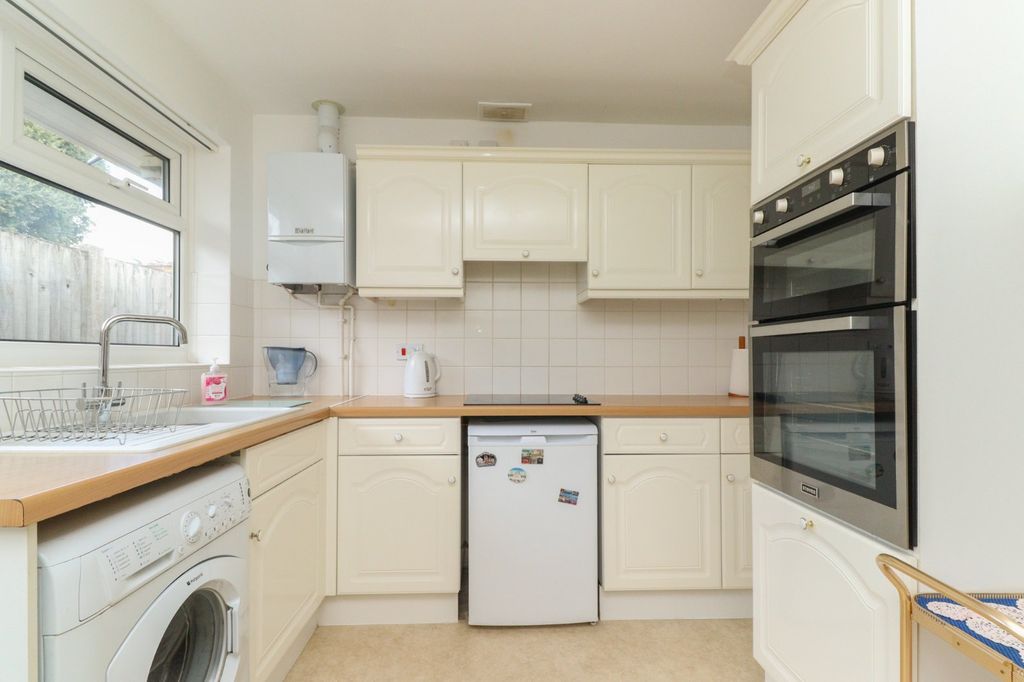 Property photo 3 of 13 Picture 3