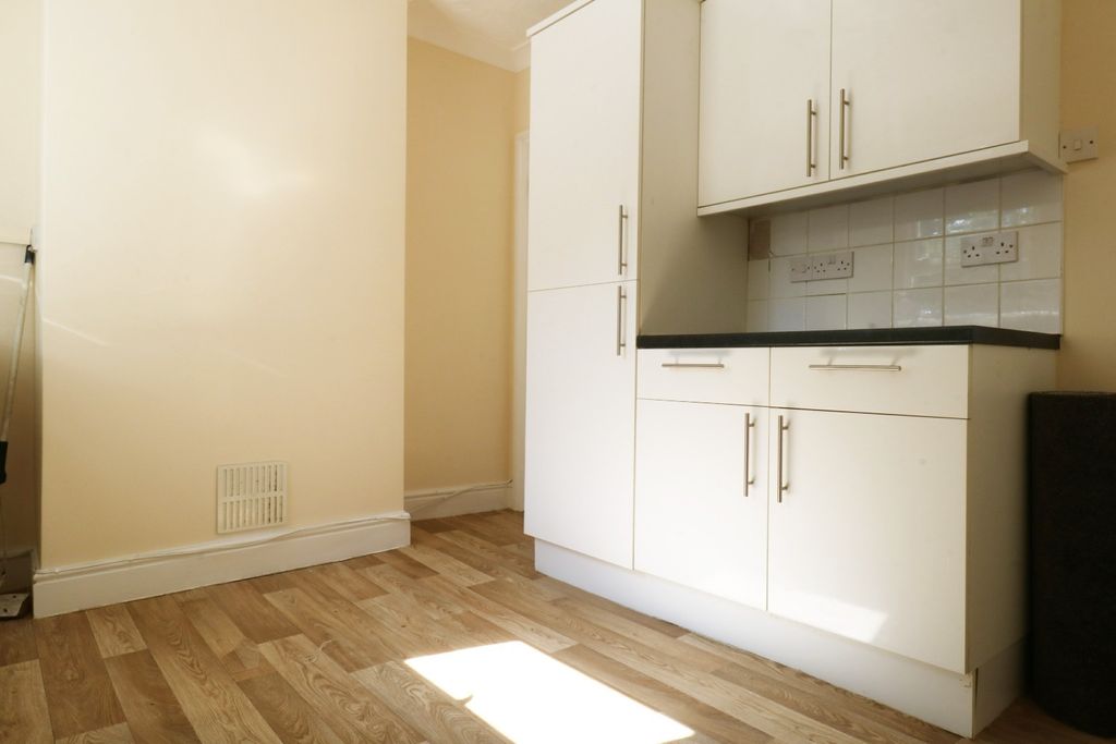 Property photo 2 of 17 5265301